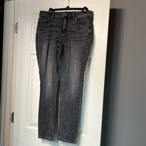 Women’s Size 12 Laura Conrad Gray Jeans